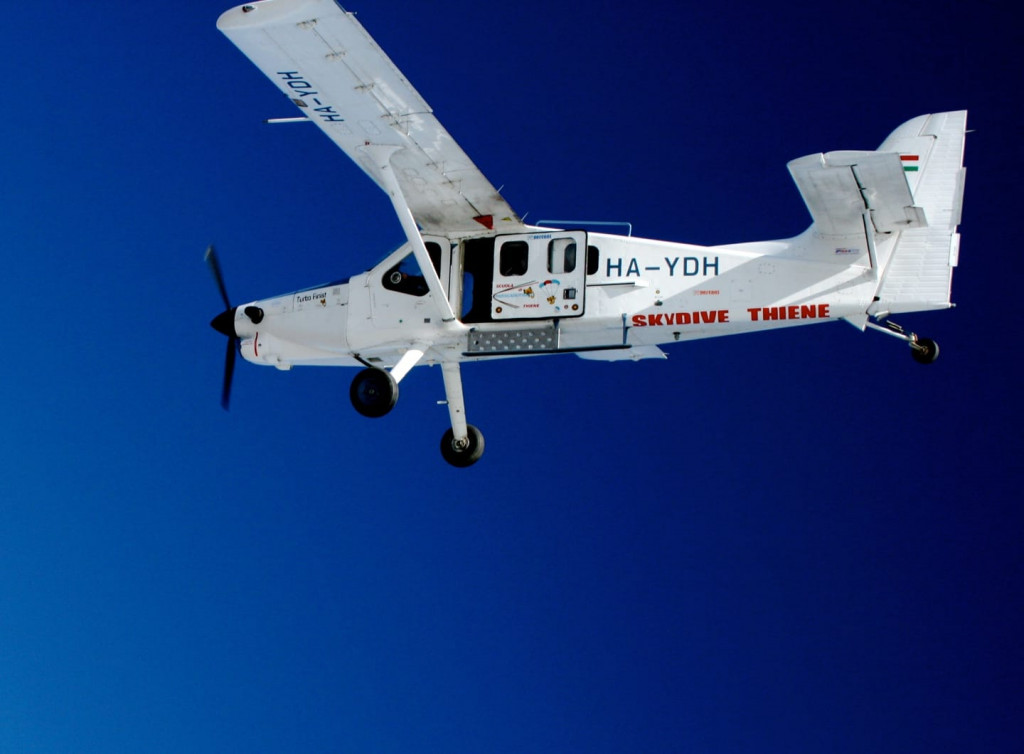 2307311650 6876 f 3 de 77 o2x